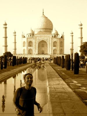 Gonzo at the Taj